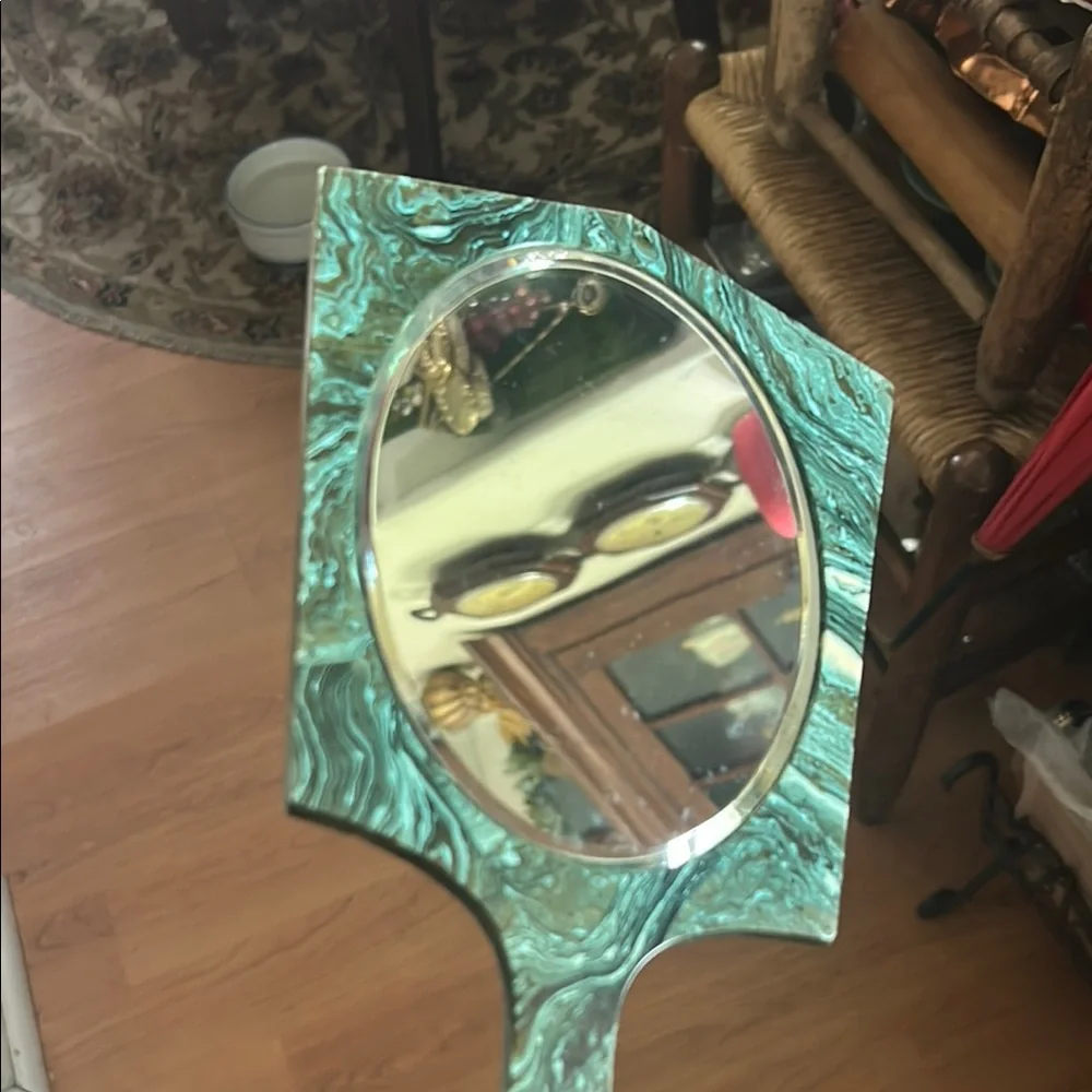 Vintage elegant green